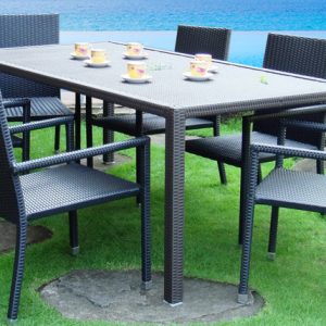 Vinno Dining Set