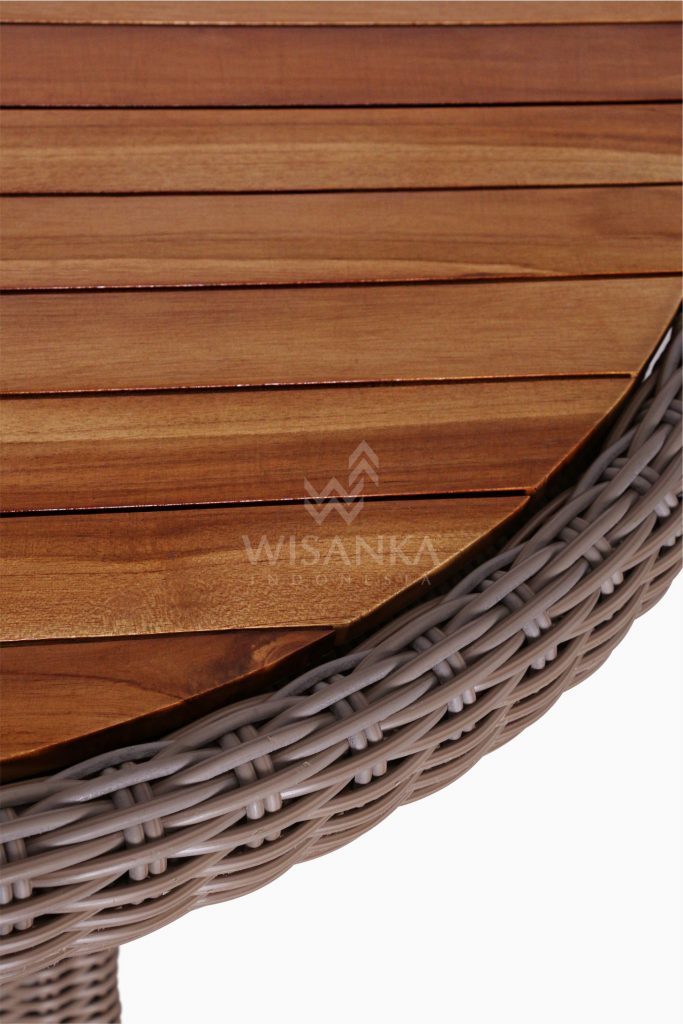 Flora Outdoor Wicker Dining Table detail