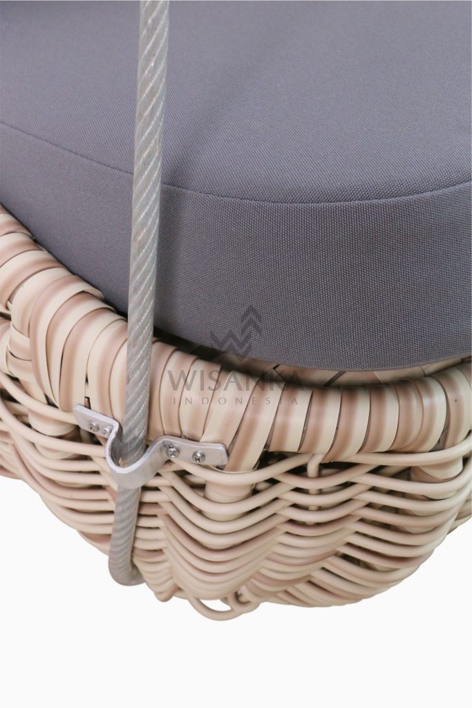 Huvan Wicker Swing Chair Detail 2
