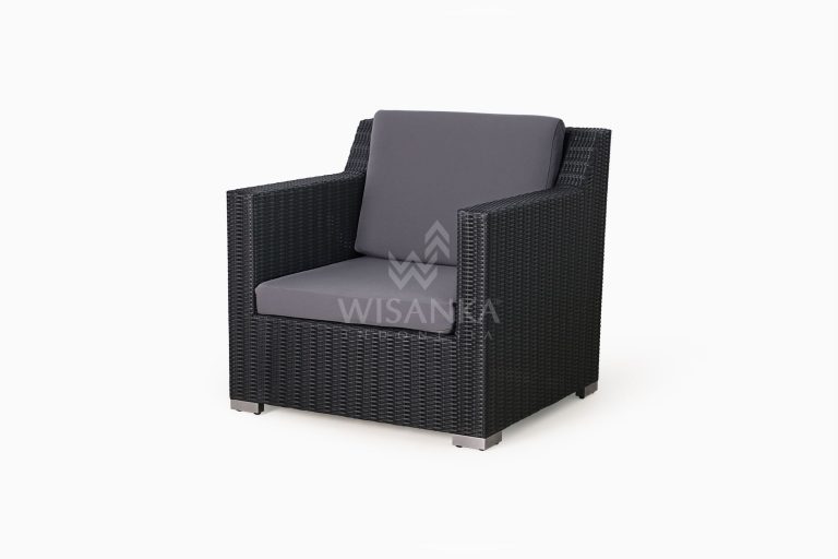 Maldive Outdoor Wicker Arm Chair 1 Seater perspective