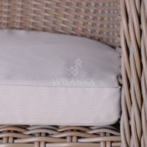 Molde Outdoor Rattan Patio Arm Chair detail 1