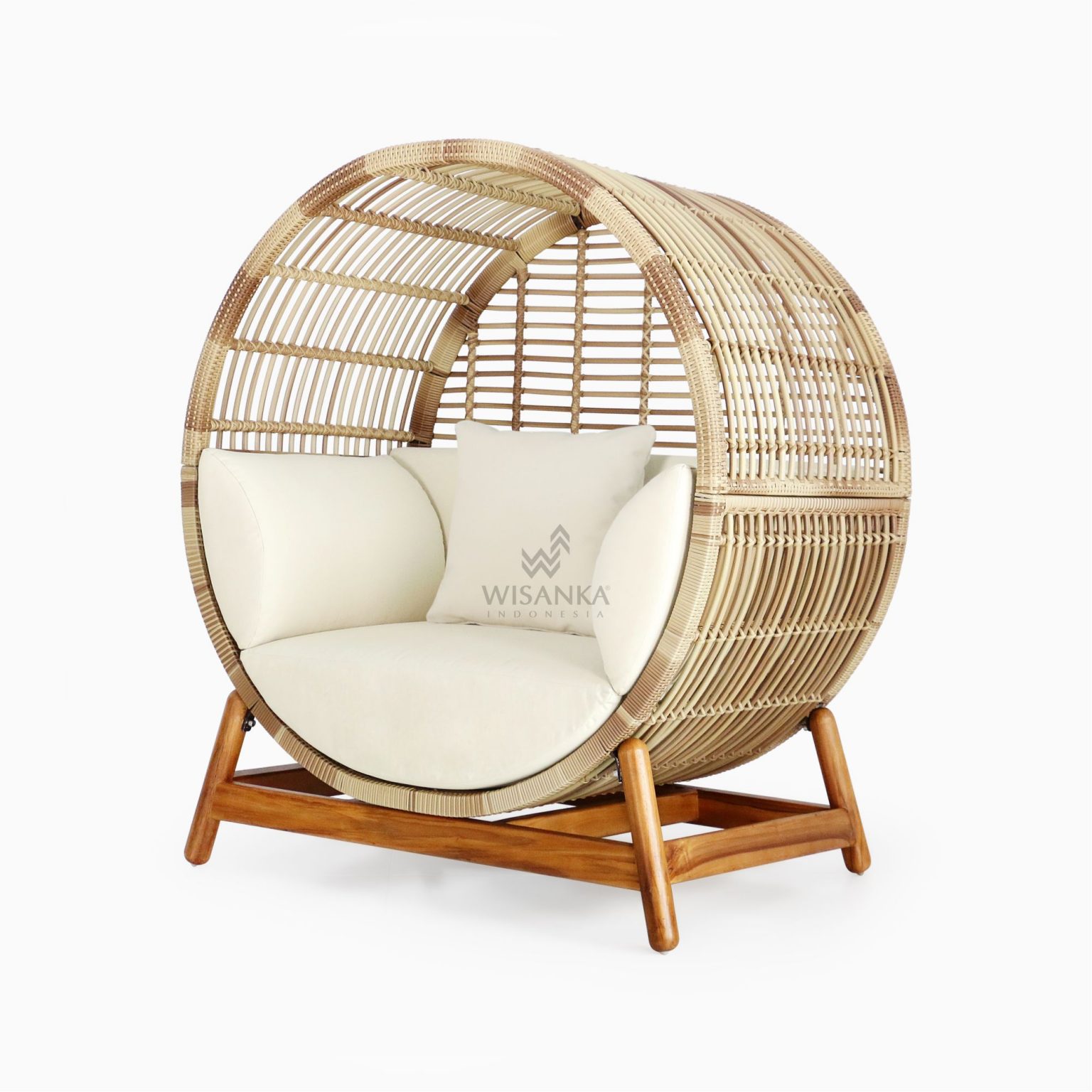 Orza Daybed - Outdoor Rattan Patio Furniture perspective